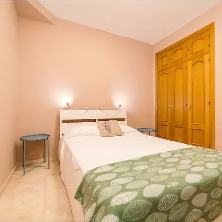 Homes Celedonio Romero Malaga