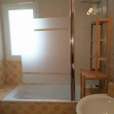 Homes Celedonio Romero Apartamento